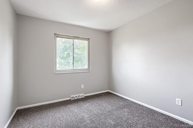 4613 W 1st Street, Greeley, CO 80634