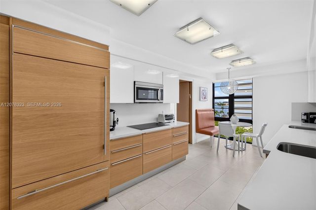 5500 Collins Avenue 702, Miami Beach, FL 33140