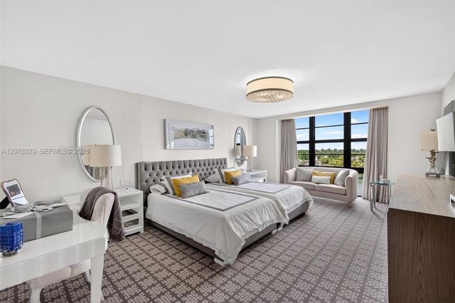 5500 Collins Avenue 702, Miami Beach, FL 33140