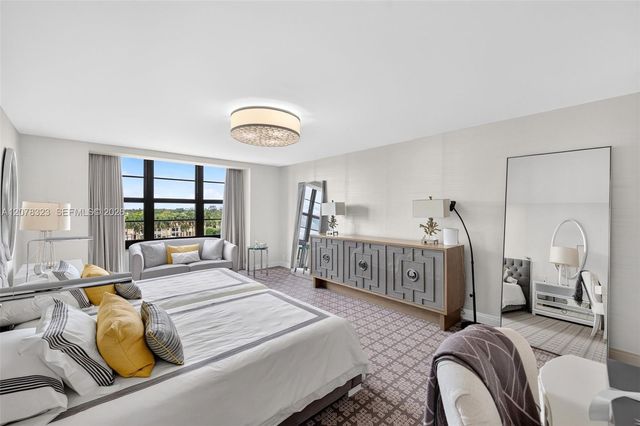 5500 Collins Avenue 702, Miami Beach, FL 33140