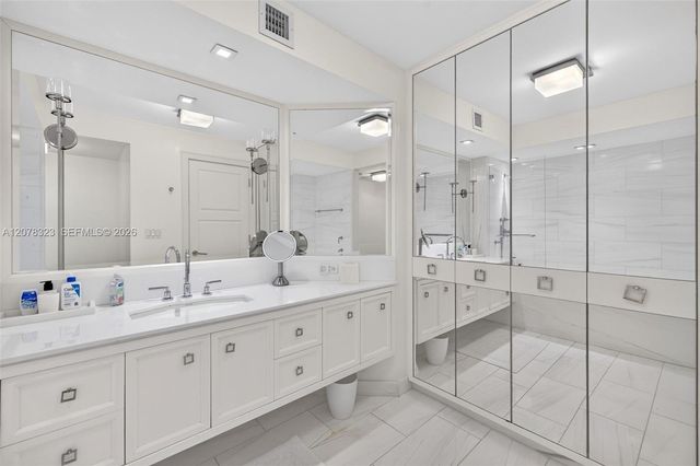 5500 Collins Avenue 702, Miami Beach, FL 33140