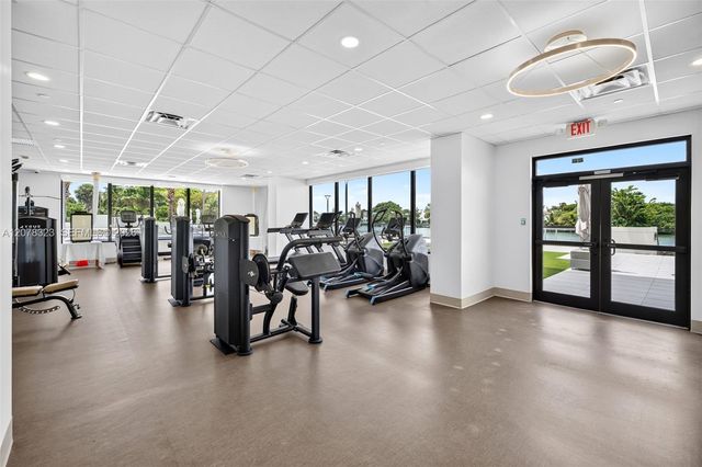 5500 Collins Avenue 702, Miami Beach, FL 33140