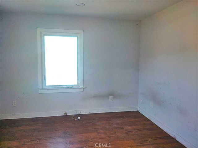148 W C, Port Hueneme, CA 93041
