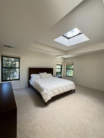 6410 Grant Ave, Carmichael, CA 95608