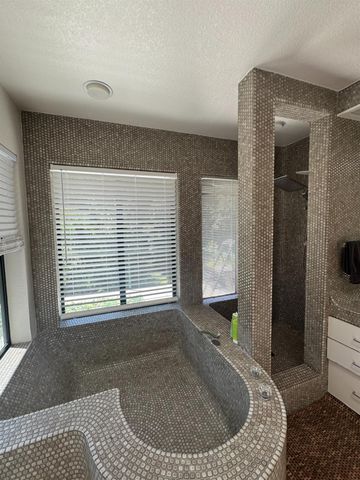 6410 Grant Ave, Carmichael, CA 95608
