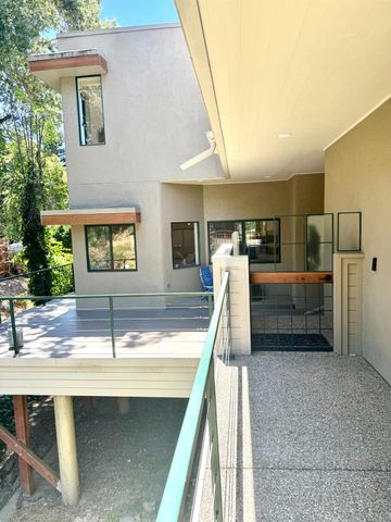 6410 Grant Ave, Carmichael, CA 95608