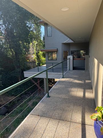 6410 Grant Ave, Carmichael, CA 95608