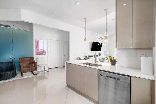 300 S Australian Avenue 1418, West Palm Beach, FL 33401