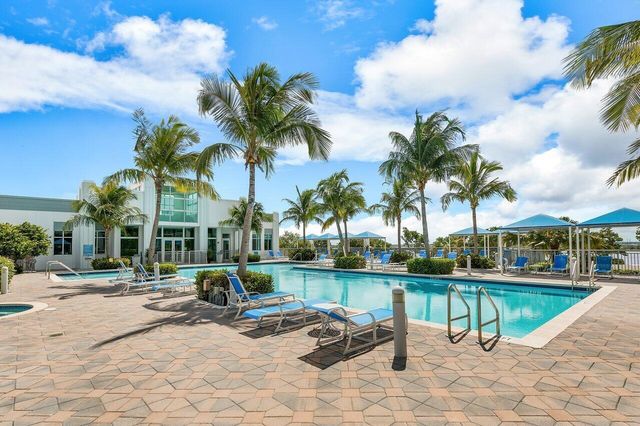 300 S Australian Avenue 1418, West Palm Beach, FL 33401