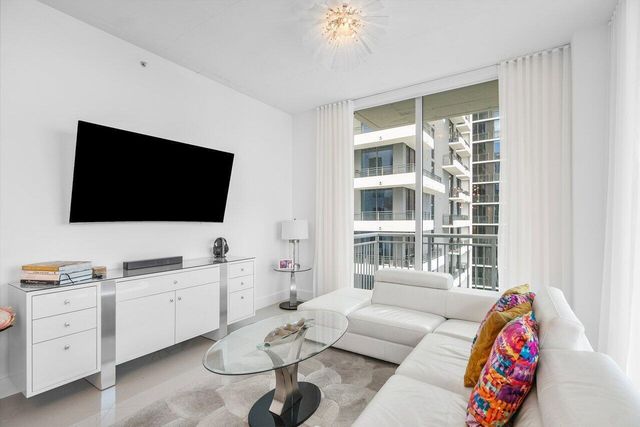 300 S Australian Avenue 1418, West Palm Beach, FL 33401
