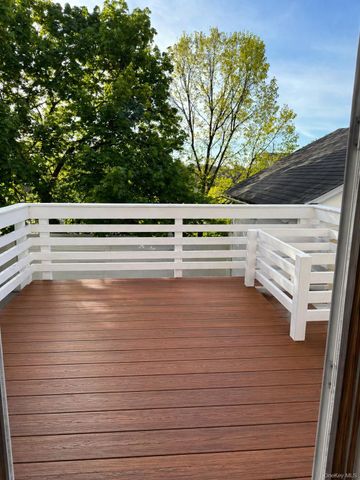 108 Saint James Terrace 1, Yonkers, NY 10704