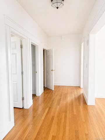 108 Saint James Terrace 1, Yonkers, NY 10704