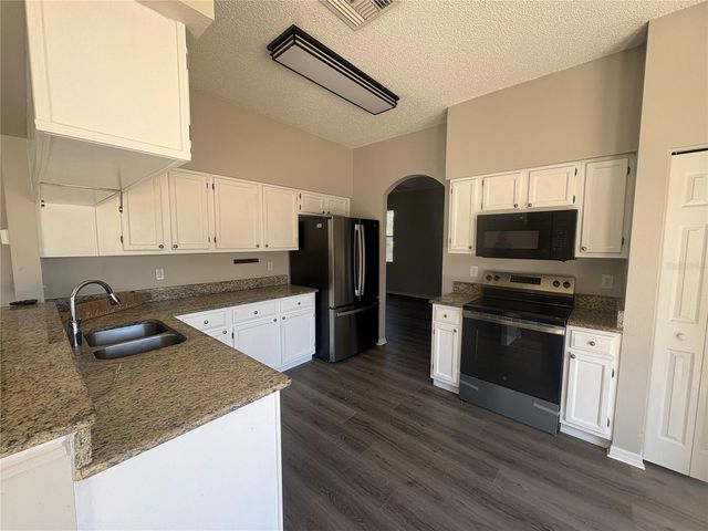 4610 COPPER LANE, Plant City, FL 33566