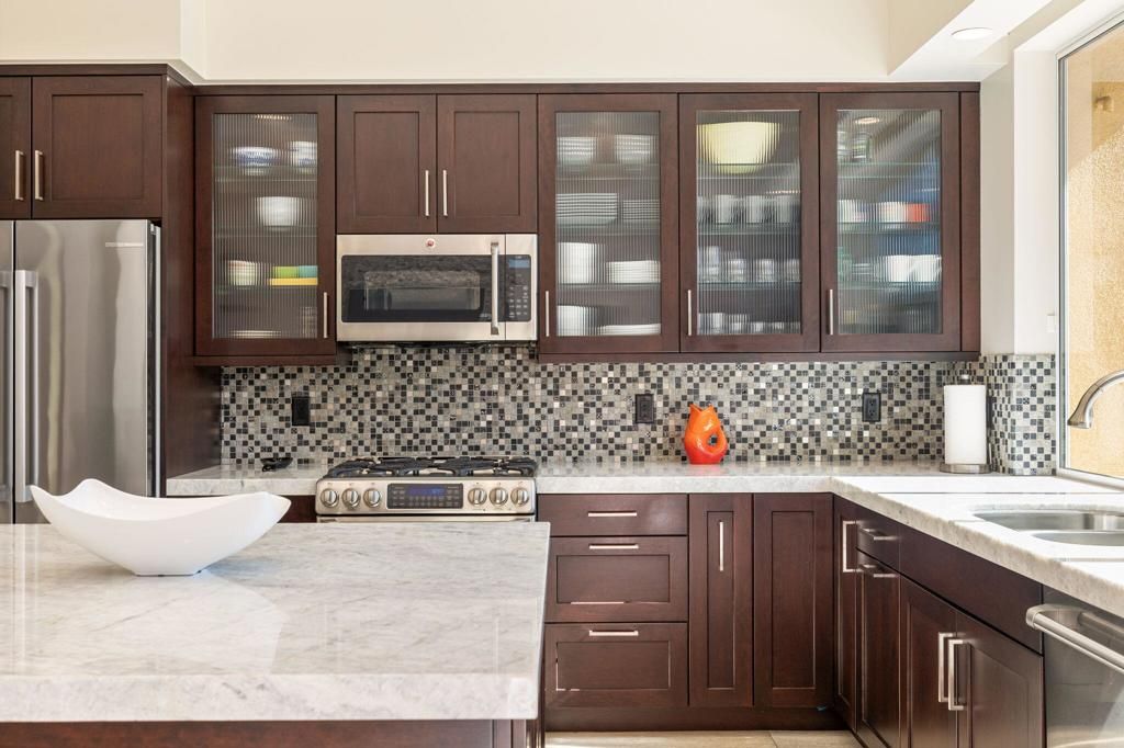 Image 21 of property listing at 435 Falcon View Circle, Palm Desert, CA 92211