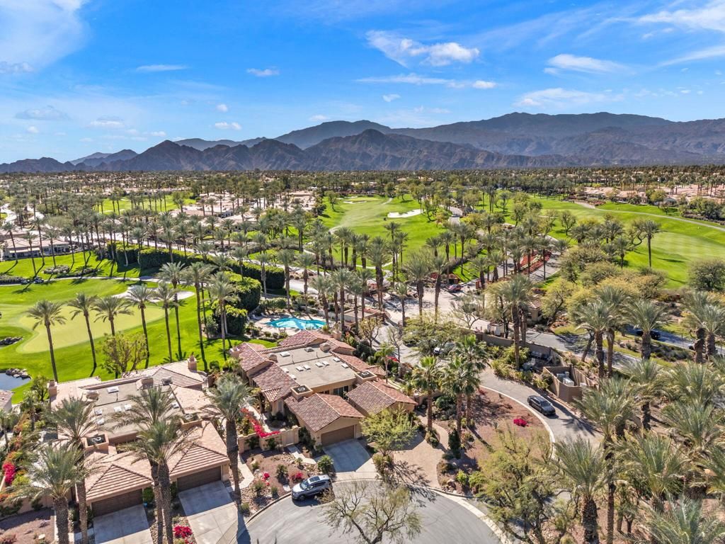 Image 62 of property listing at 435 Falcon View Circle, Palm Desert, CA 92211