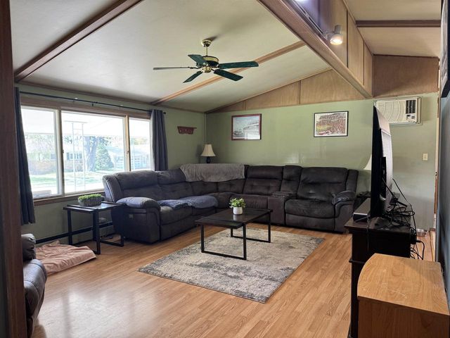 621 West Street, Beaver Dam, WI 53916