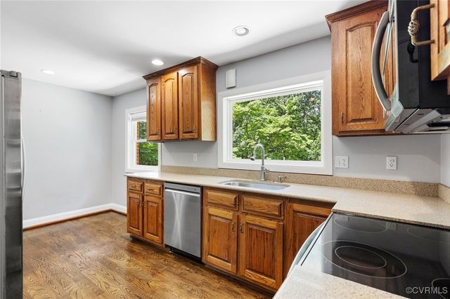 8860 Waxford Rd, Richmond, VA 23235