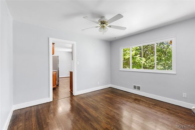 8860 Waxford Rd, Richmond, VA 23235