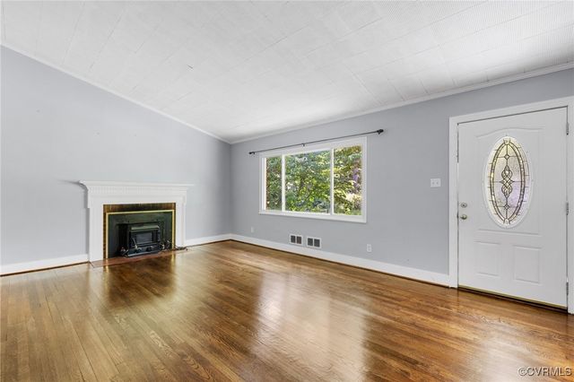 8860 Waxford Rd, Richmond, VA 23235