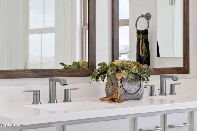 3526 E RIVERDALE Street, Mesa, AZ 85213