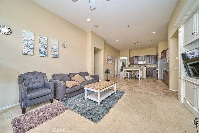 651 Victorian Hill Drive, Perris, CA 92570