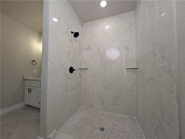 14 Kinloch Drive, Bella Vista, AR 72715