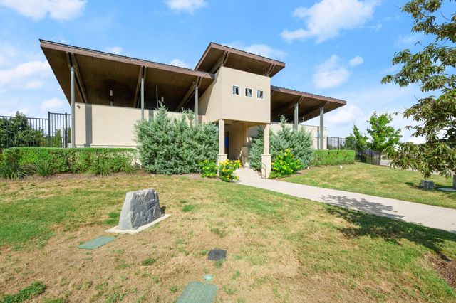 227 Mineral Springs DR, Kyle, TX 78640