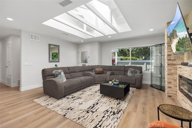 3268 San Amadeo A, Laguna Woods, CA 92637