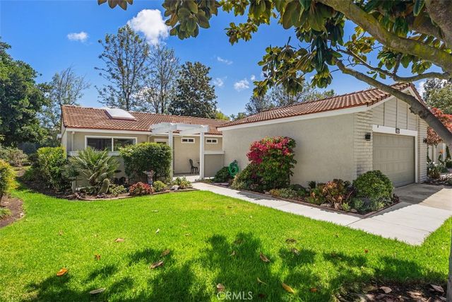 3268 San Amadeo A, Laguna Woods, CA 92637