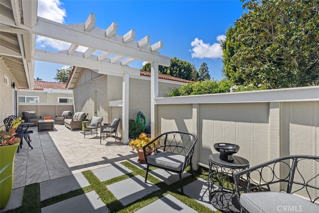 3268 San Amadeo A, Laguna Woods, CA 92637