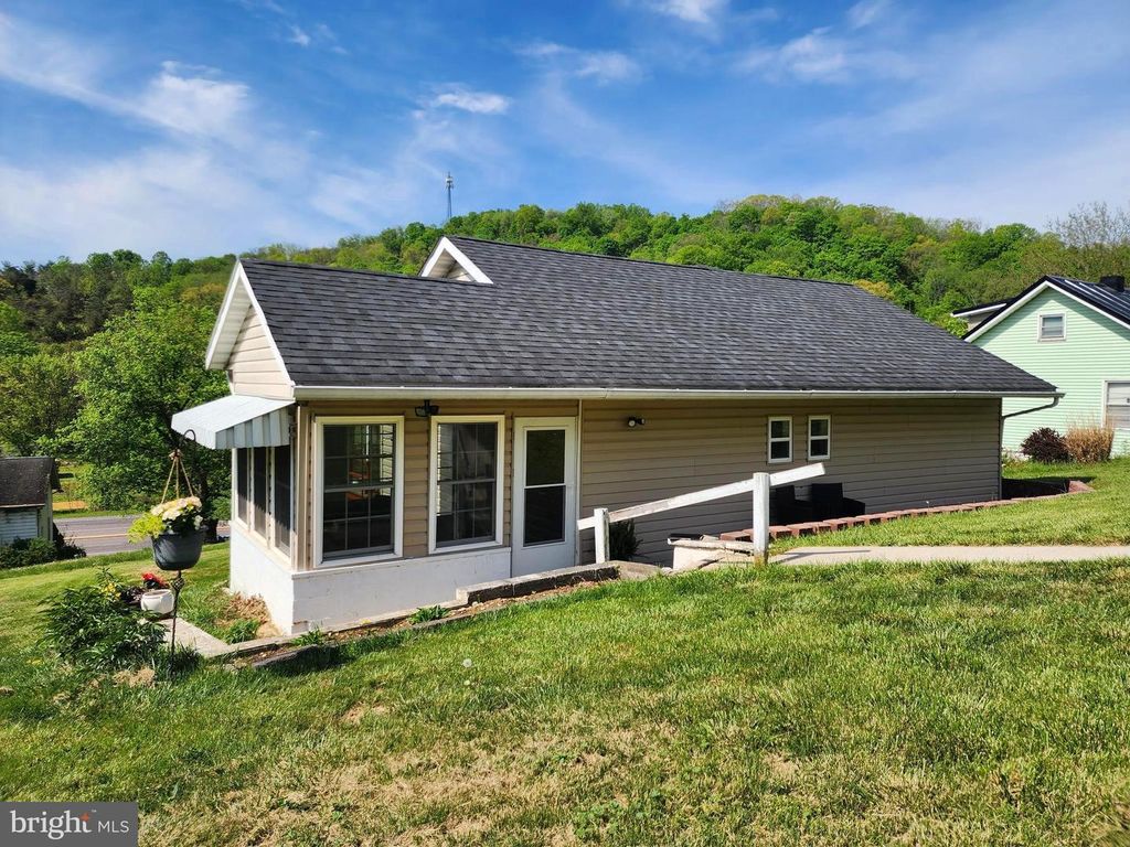 11109 BUTTERNUT LANE, Cumberland, MD 21502
