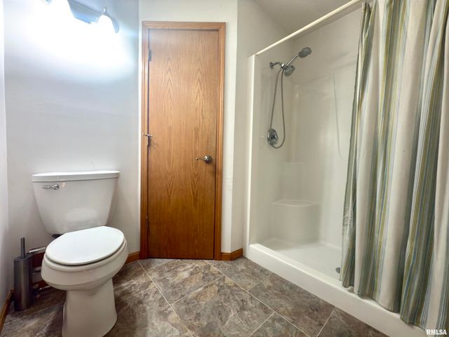 5158 LOVEJOY Road, Rochester, IL 62653