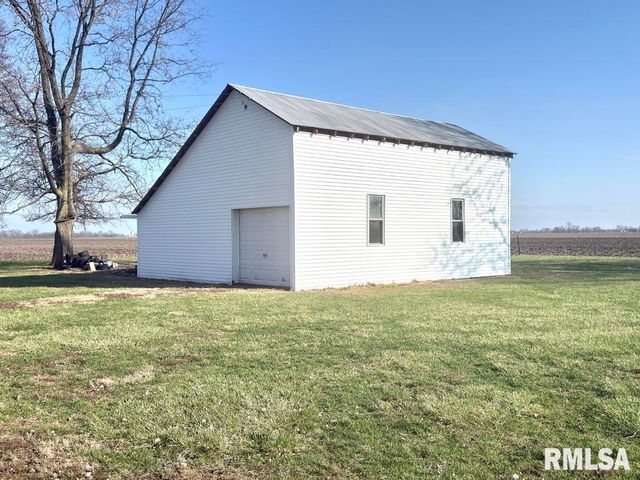 5158 LOVEJOY Road, Rochester, IL 62653