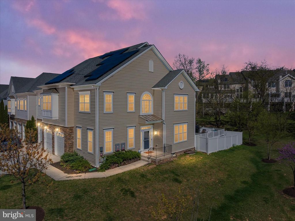 8747 POLISHED PEBBLE WAY, Laurel, MD 20723