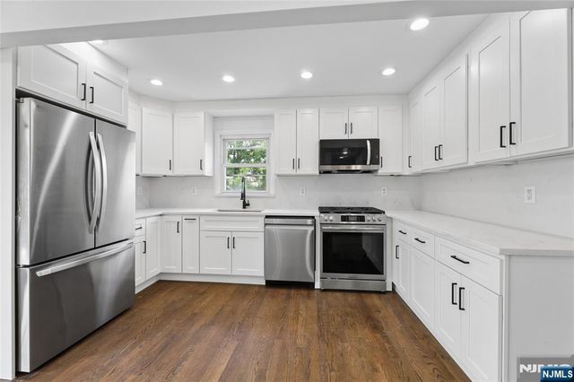 14 John Court, Clifton, NJ 07013