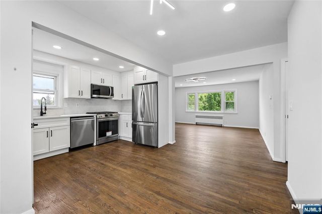 14 John Court, Clifton, NJ 07013