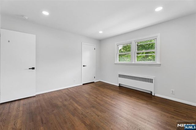 14 John Court, Clifton, NJ 07013