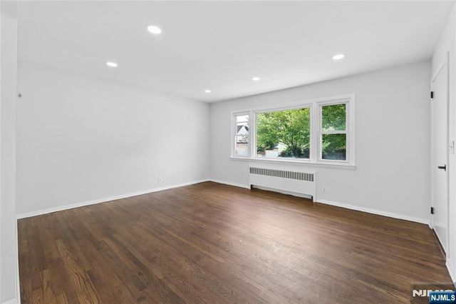 14 John Court, Clifton, NJ 07013