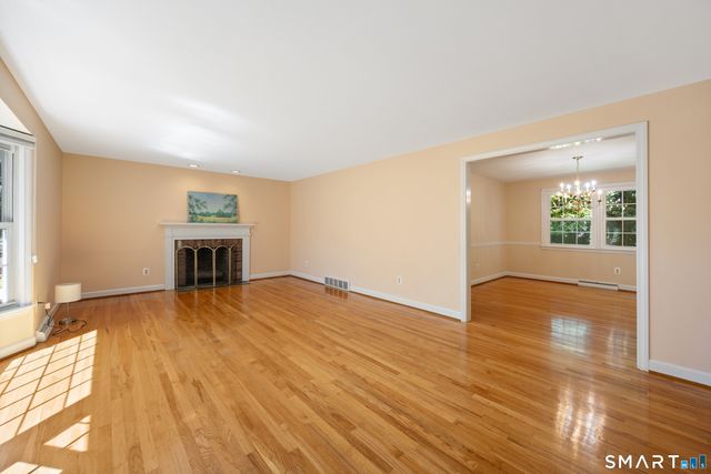 151 Braemar Drive, Cheshire, CT 06410