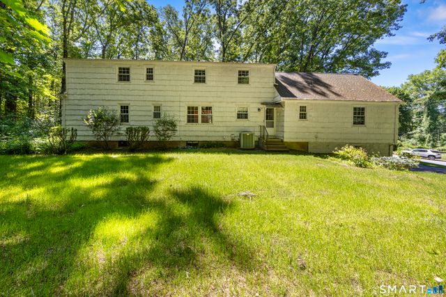 151 Braemar Drive, Cheshire, CT 06410
