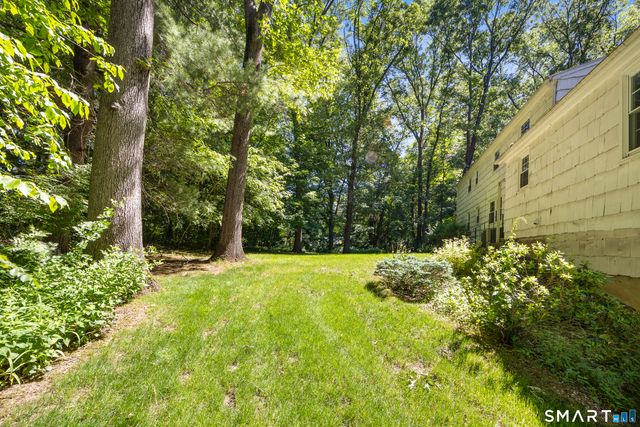 151 Braemar Drive, Cheshire, CT 06410