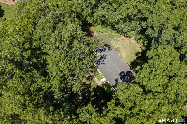 151 Braemar Drive, Cheshire, CT 06410