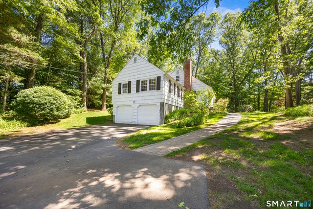 151 Braemar Drive, Cheshire, CT 06410