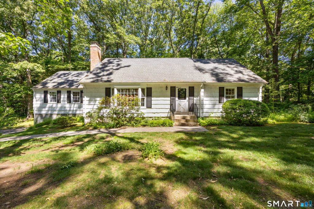 151 Braemar Drive, Cheshire, CT 06410