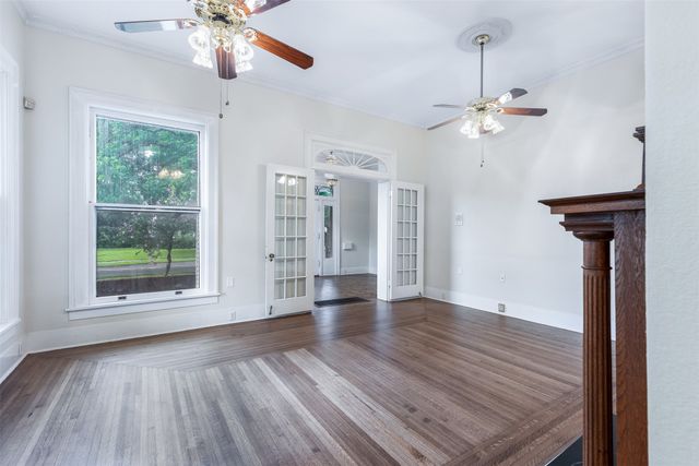 721 W Washington Street, Sherman, TX 75092