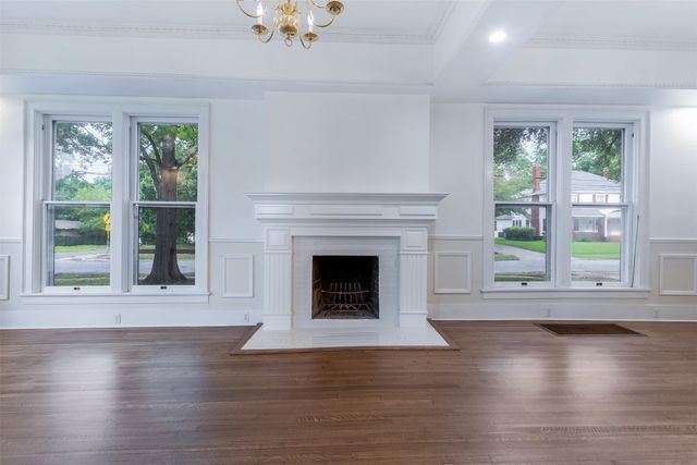 721 W Washington Street, Sherman, TX 75092