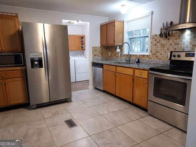 5330 Fletcher Drive SW, Oxford, GA 30054