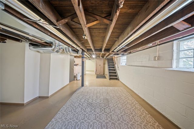 4011 Behrwald Avenue, Cleveland, OH 44109