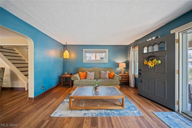 4011 Behrwald Avenue, Cleveland, OH 44109