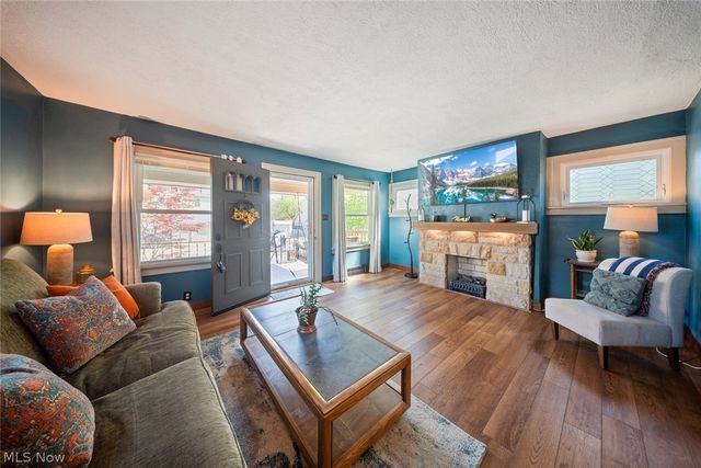 4011 Behrwald Avenue, Cleveland, OH 44109